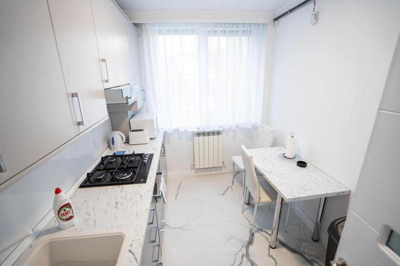 Gabi Apartament Сучеава Екстериор снимка